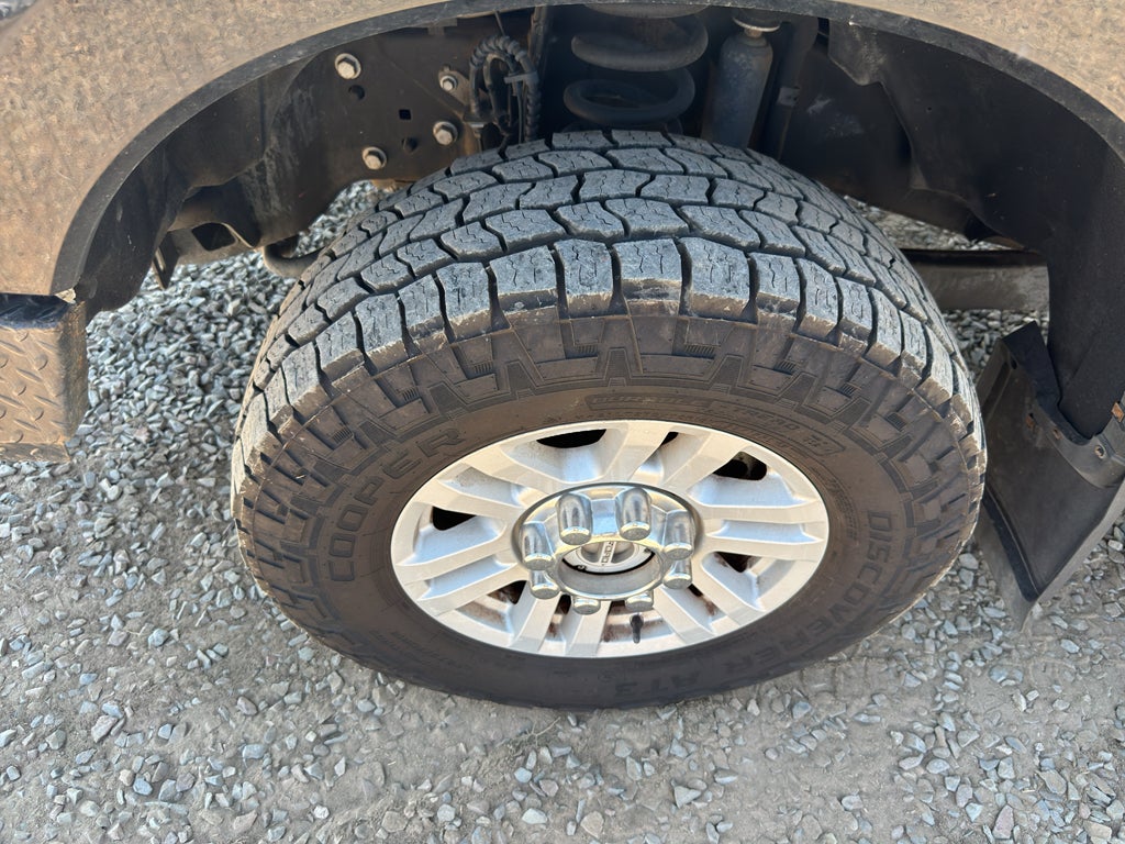 2017 Ford Super Duty F-350 SRW Pickup XL
