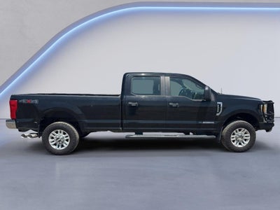 2017 Ford Super Duty F-350 SRW Pickup XL