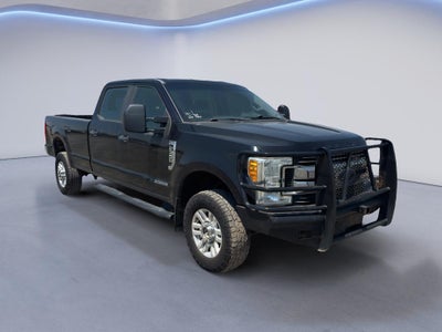 2017 Ford Super Duty F-350 SRW Pickup XL