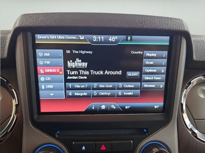 2016 Ford Super Duty F-350 SRW Pickup LARIAT