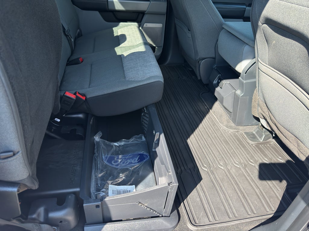 2023 Ford Super Duty F-350 SRW Pickup XLT