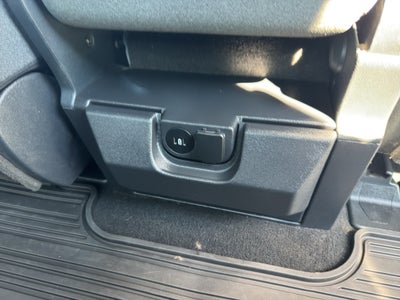 2023 Ford Super Duty F-350 SRW Pickup XLT
