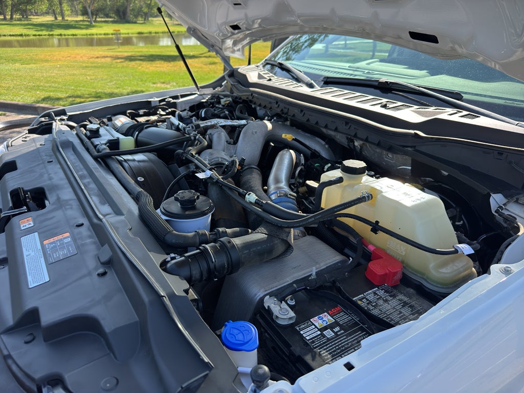 2023 Ford Super Duty F-350 SRW Pickup XLT