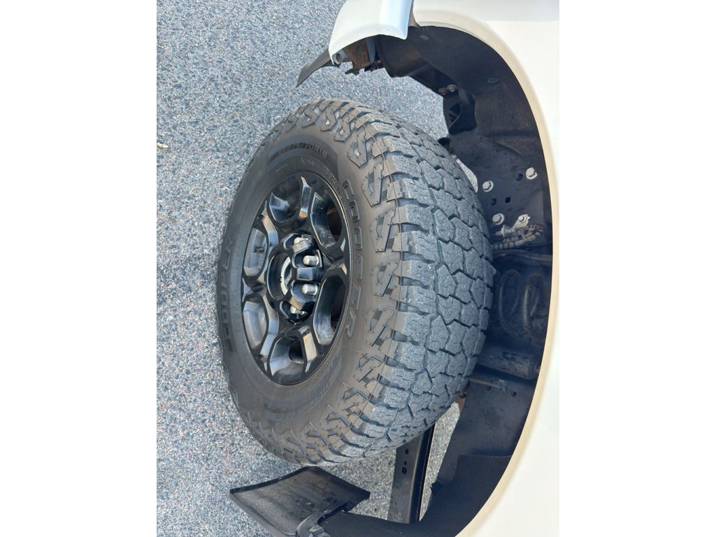 2023 Ford Super Duty F-350 SRW Pickup XLT