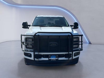 2023 Ford Super Duty F-350 SRW Pickup XLT