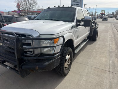 2015 Ford Super Duty F-350 DRW Pickup Platinum