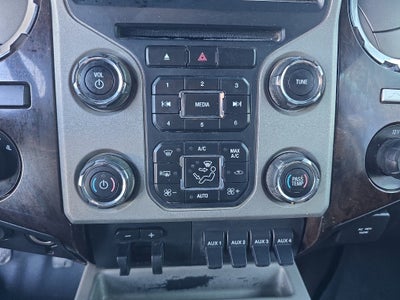 2015 Ford Super Duty F-350 DRW Pickup Platinum