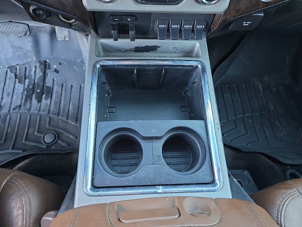 2015 Ford Super Duty F-350 DRW Pickup Platinum