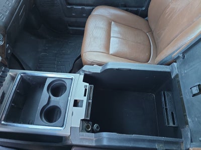 2015 Ford Super Duty F-350 DRW Pickup Platinum