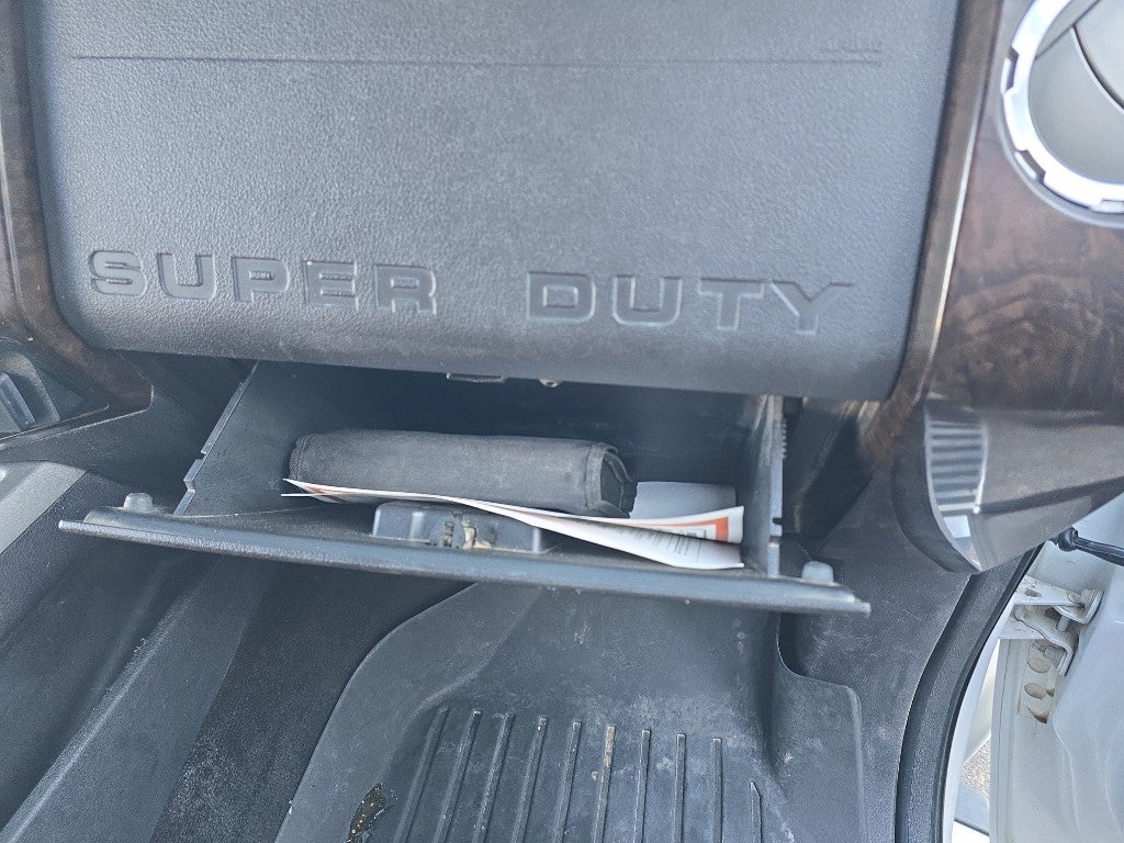 2015 Ford Super Duty F-350 DRW Pickup Platinum