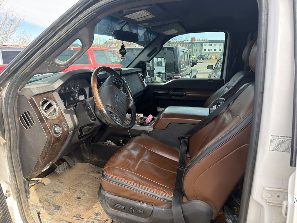 2015 Ford Super Duty F-350 DRW Pickup Platinum