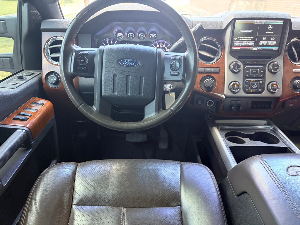 2016 Ford Super Duty F-350 DRW Pickup King Ranch