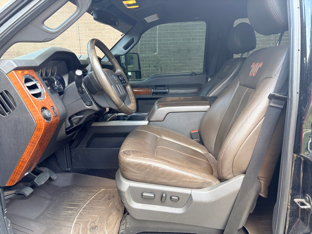2016 Ford Super Duty F-350 DRW Pickup King Ranch