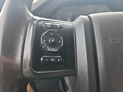 2015 Ford Super Duty F-350 DRW Pickup Lariat