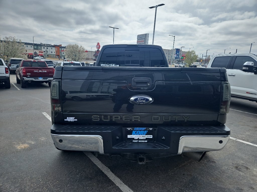 2015 Ford Super Duty F-350 DRW Pickup Lariat