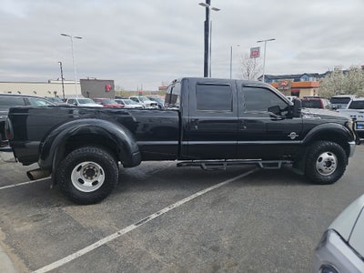 2015 Ford Super Duty F-350 DRW Pickup Lariat