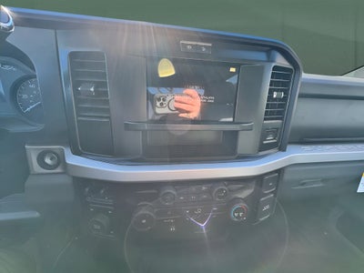 2026 Ford Super Duty F-350 DRW Pickup XLT