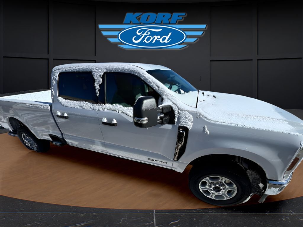 2026 Ford Super Duty F-350 DRW Pickup XLT