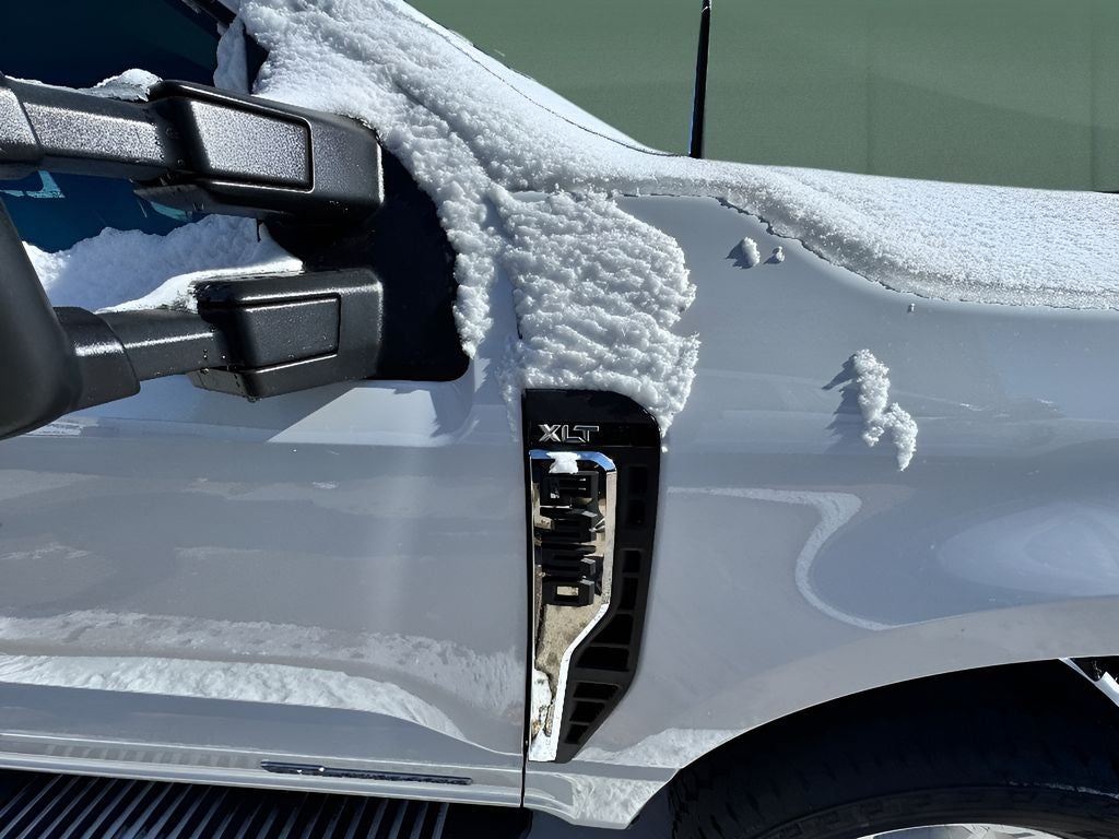 2026 Ford Super Duty F-350 DRW Pickup XLT