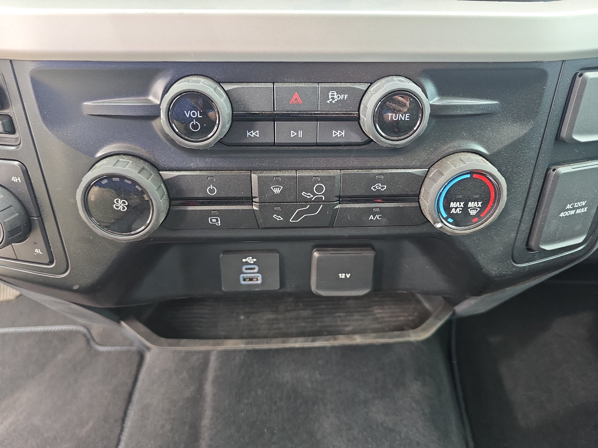 2026 Ford Super Duty F-450 Pickup 3S