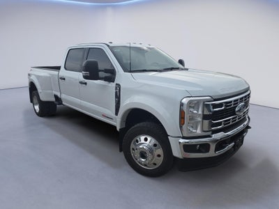 2026 Ford Super Duty F-450 Pickup 3S