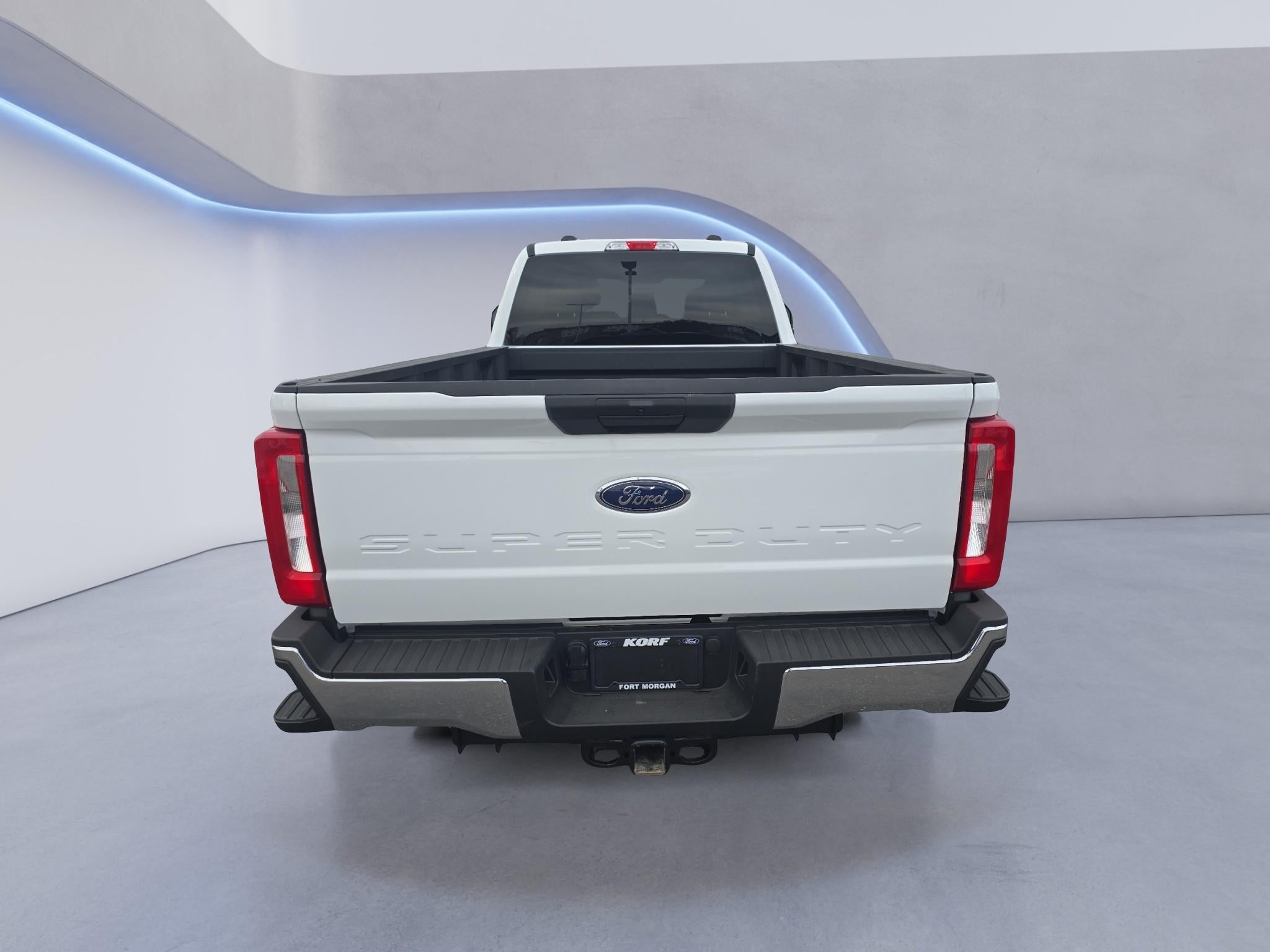 2026 Ford Super Duty F-450 Pickup 3S