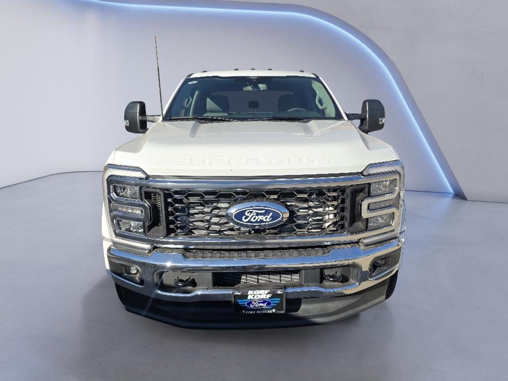 2027 Ford F-450 Base