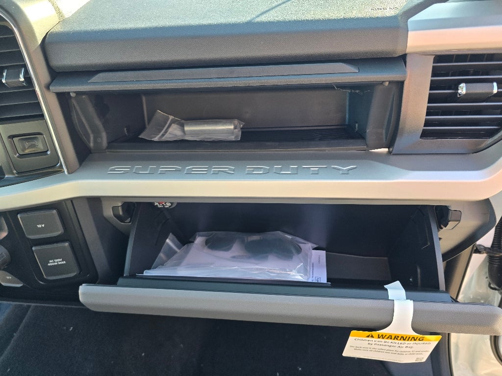 2027 Ford F-450 Base