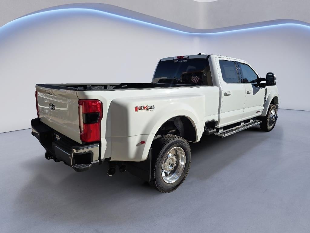 2027 Ford F-450 Base