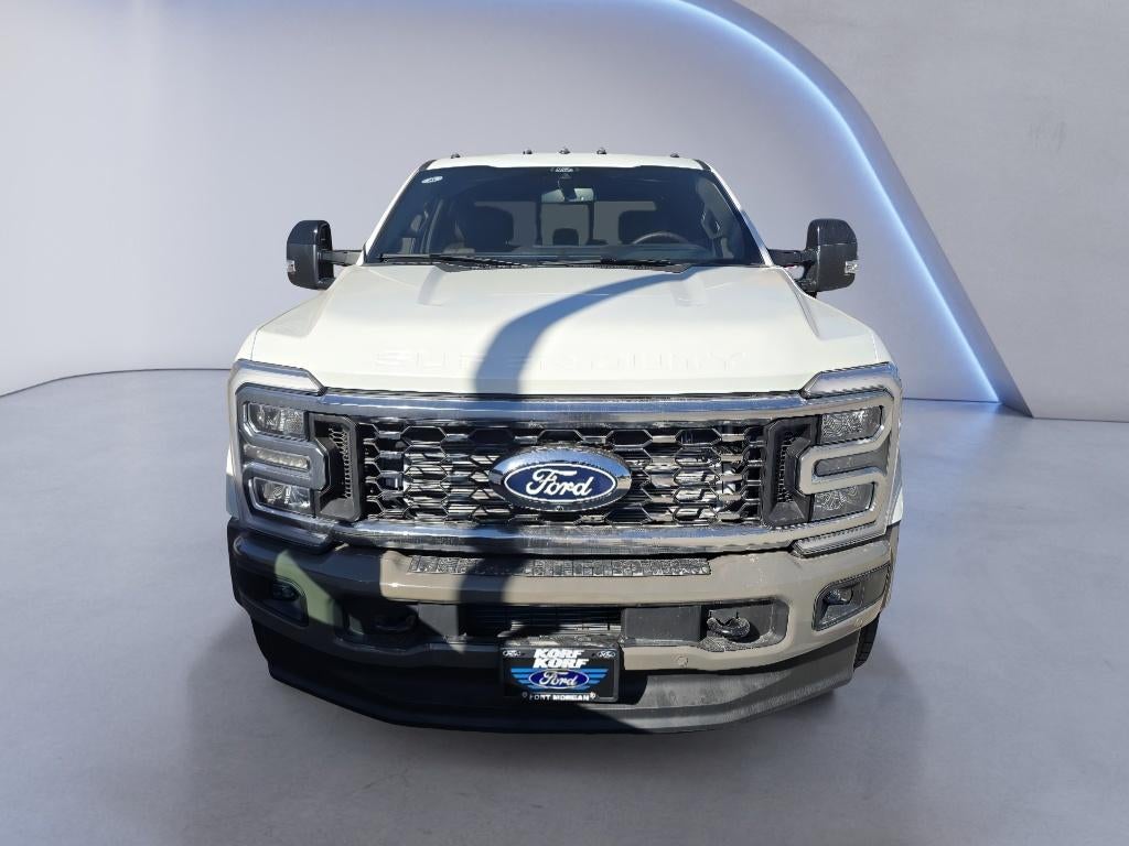 2027 Ford F-450 Base