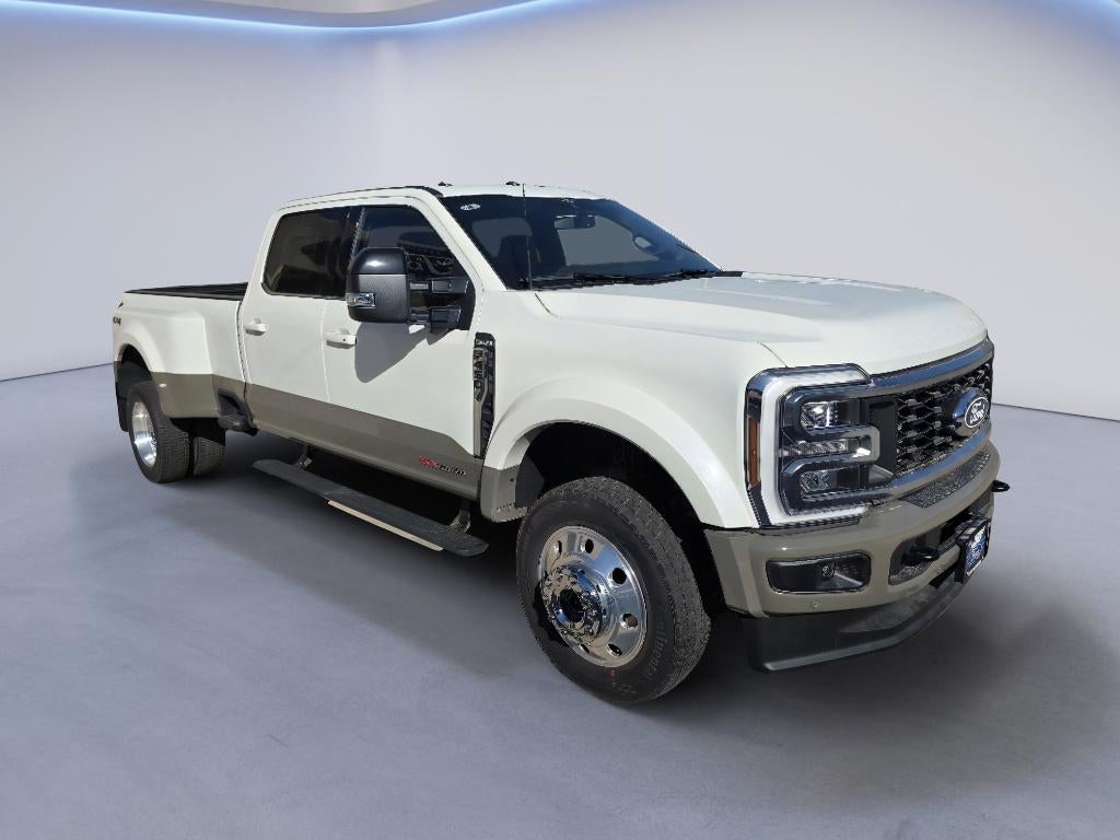 2027 Ford F-450 Base