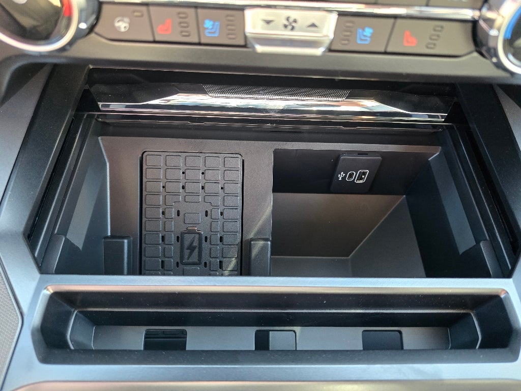 2027 Ford F-450 Base