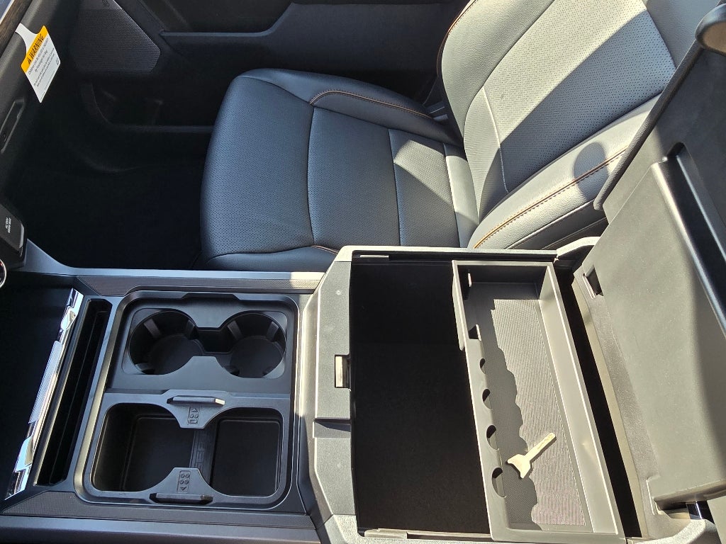 2027 Ford F-450 Base