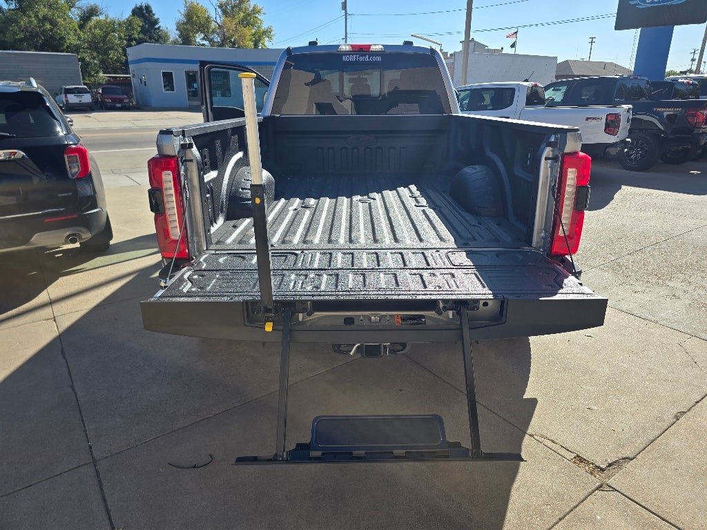 2027 Ford F-450 Base