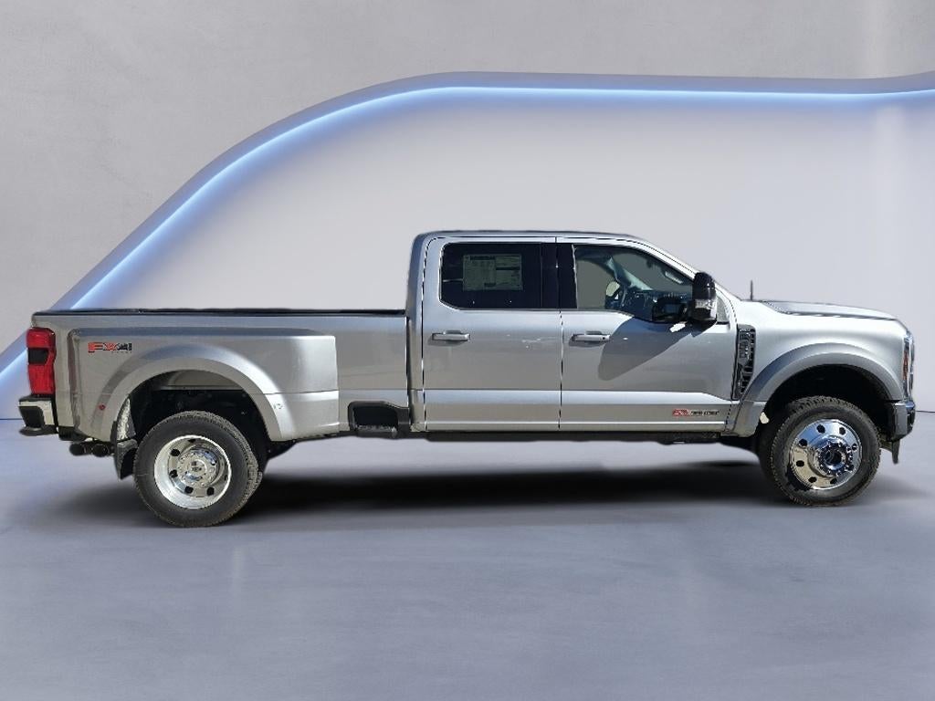 2027 Ford F-450 Base