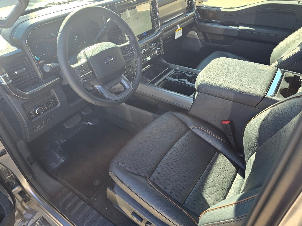 2027 Ford F-450 Base