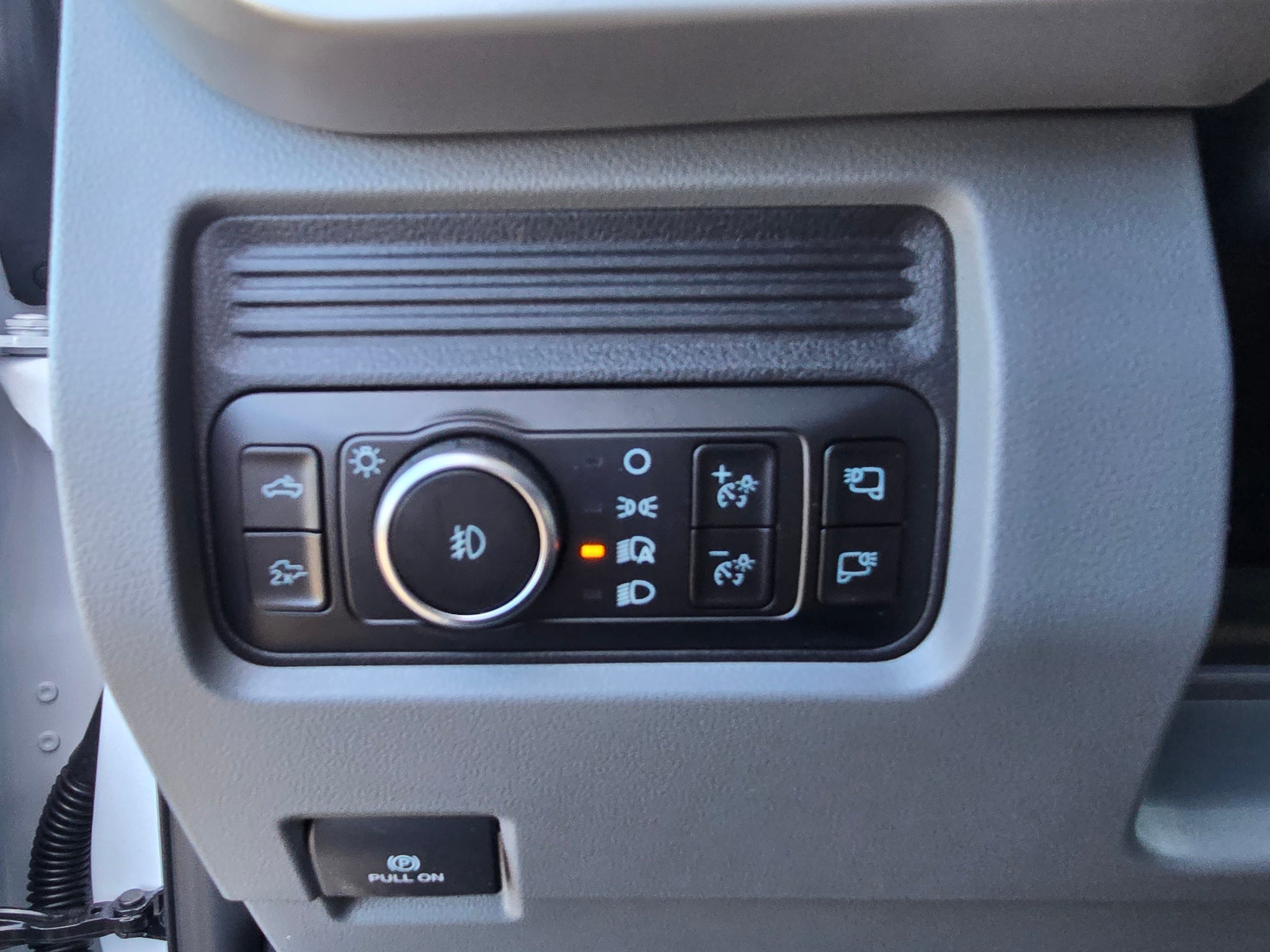 2027 Ford F-450 Base