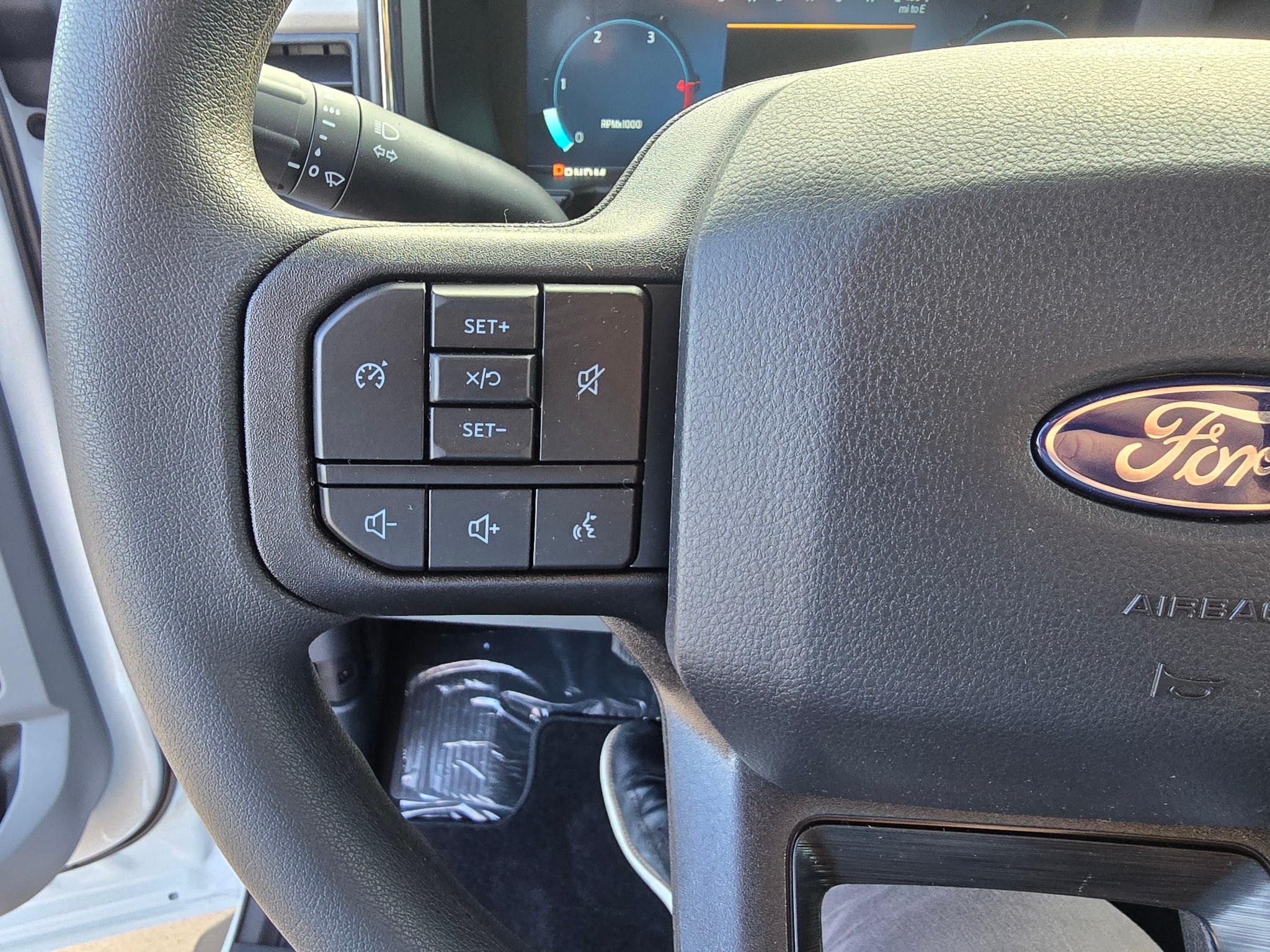 2027 Ford F-450 Base