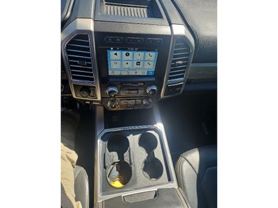 2017 Ford Super Duty F-450 Pickup Platinum