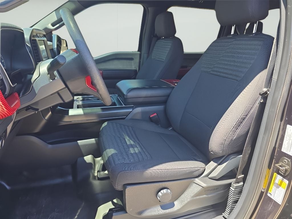 2022 Ford F-150 Base