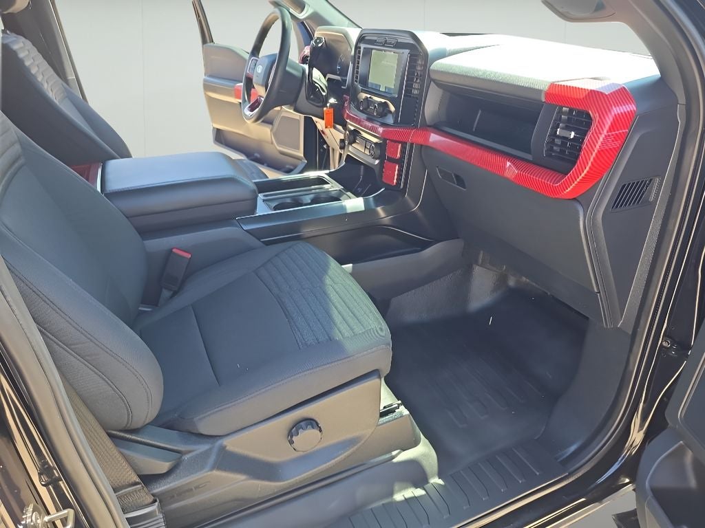 2022 Ford F-150 Base