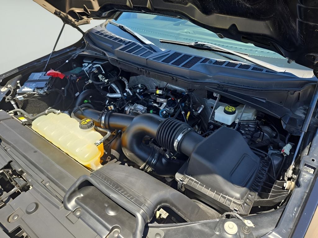 2022 Ford F-150 Base