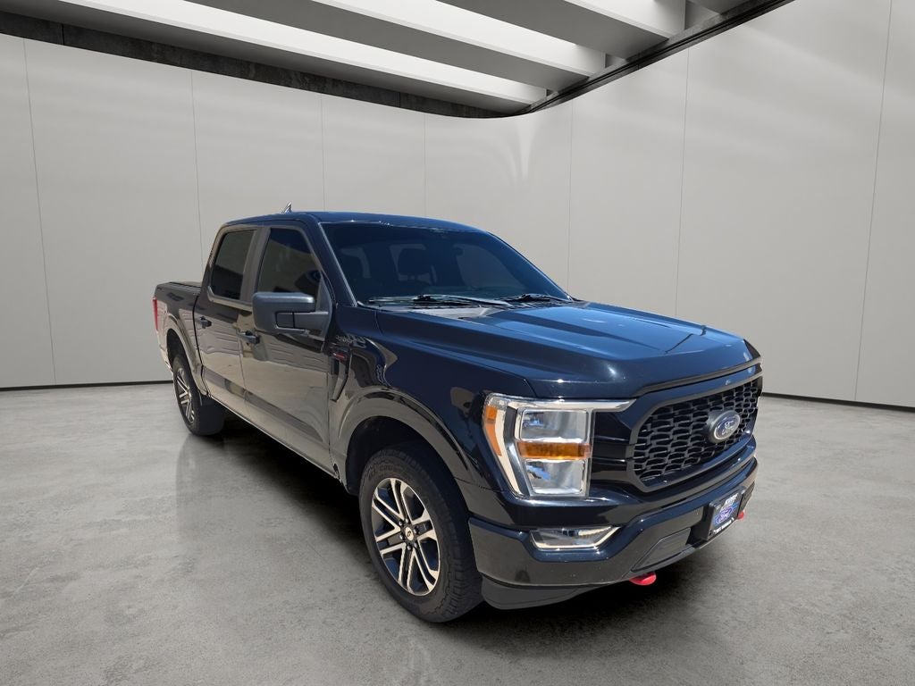 2022 Ford F-150 Base
