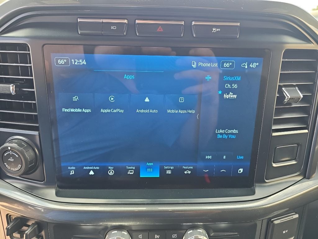 2022 Ford F-150 Base