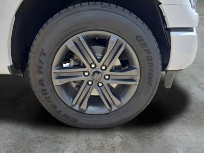 2022 Ford F-150 Base