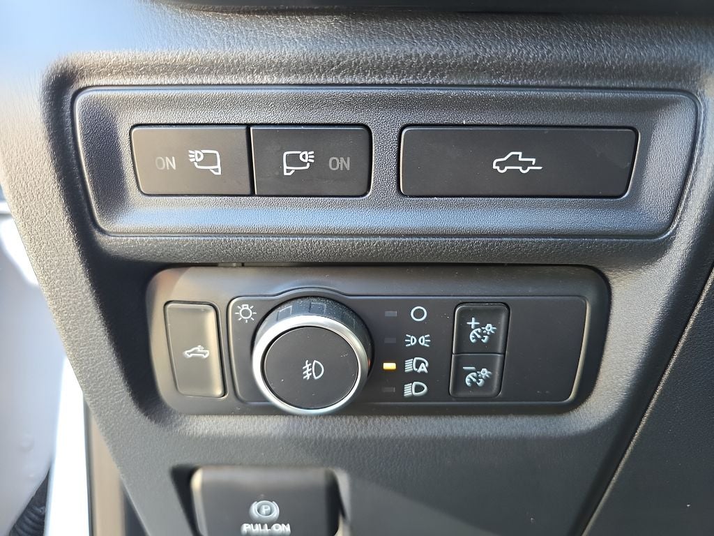2021 Ford F-150 Base