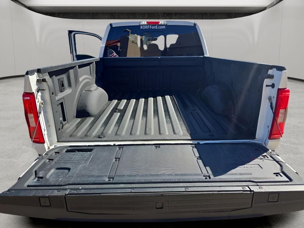 2021 Ford F-150 Base