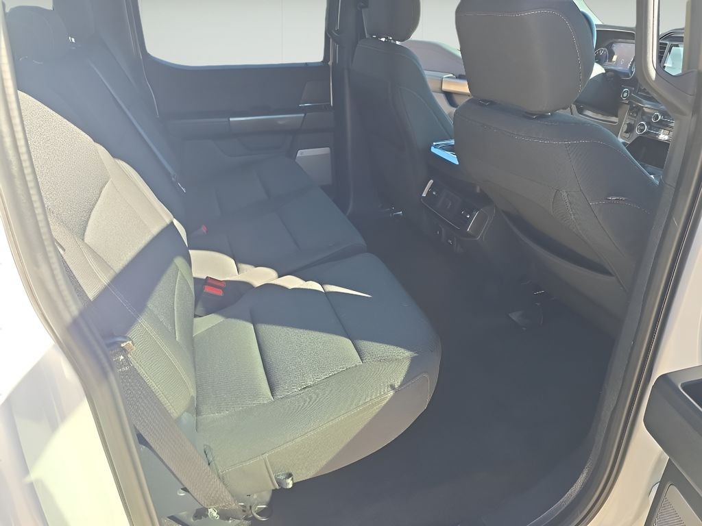 2021 Ford F-150 Base