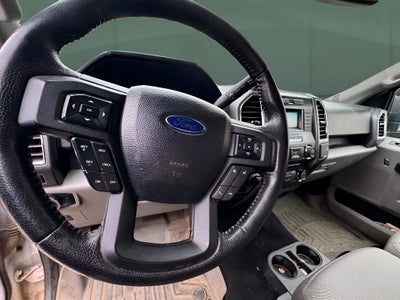 2015 Ford F-150 Base