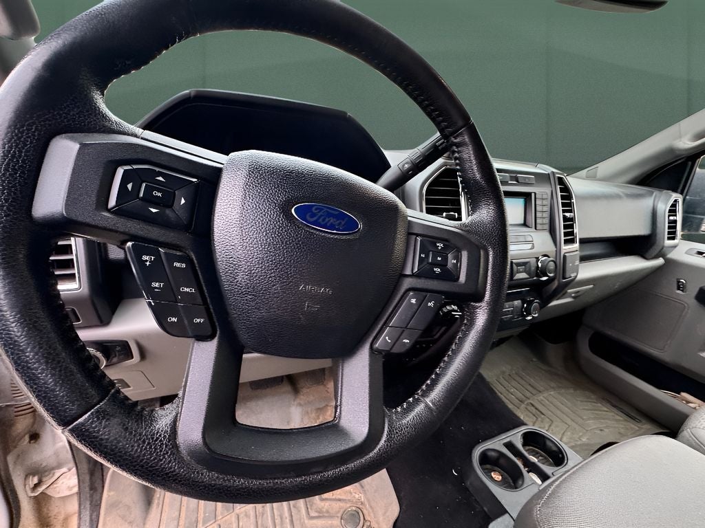 2015 Ford F-150 Base